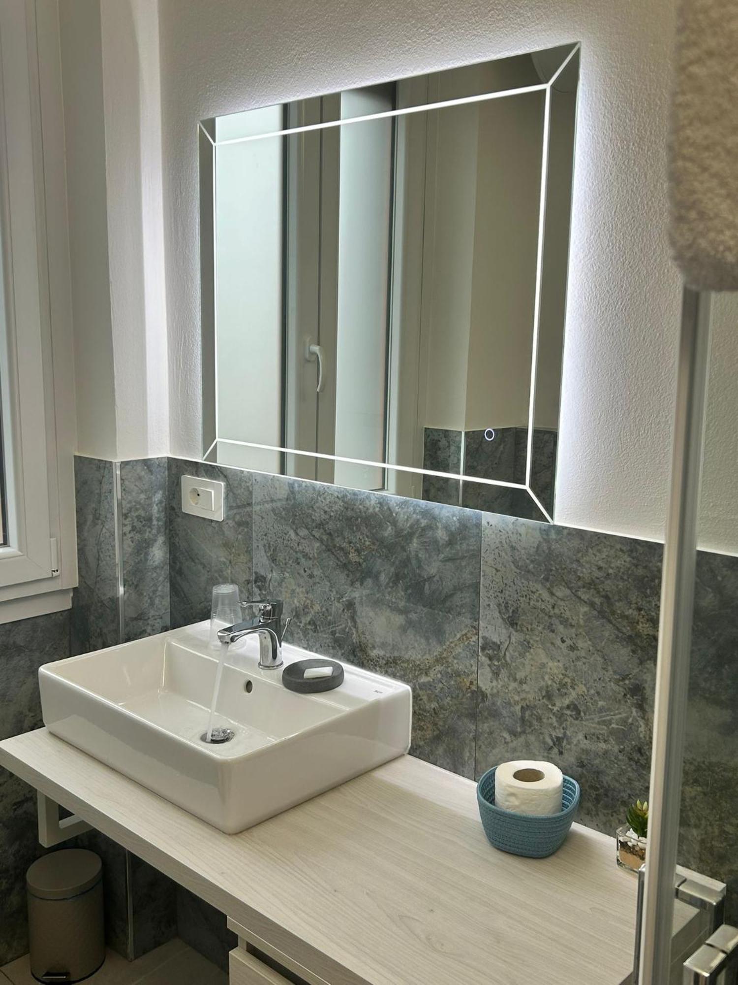 Urban Suite Milano Luaran gambar